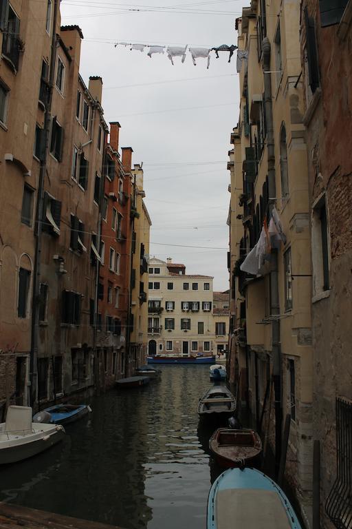 Appartamento Ghetto Novissimo Venedig Zimmer foto