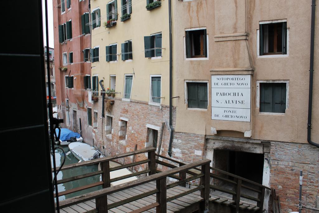 Appartamento Ghetto Novissimo Venedig Zimmer foto